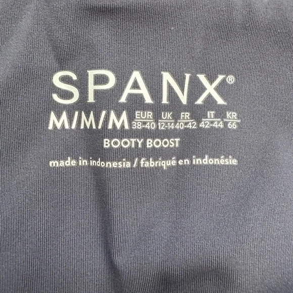 SPANX Booty Boost Leggings Keyhole Tank Dark Storm Souls Grip Socks Lagree M - Picture 2 of 4
